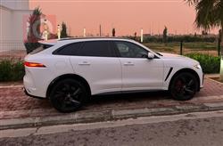 جاگوار F-Pace